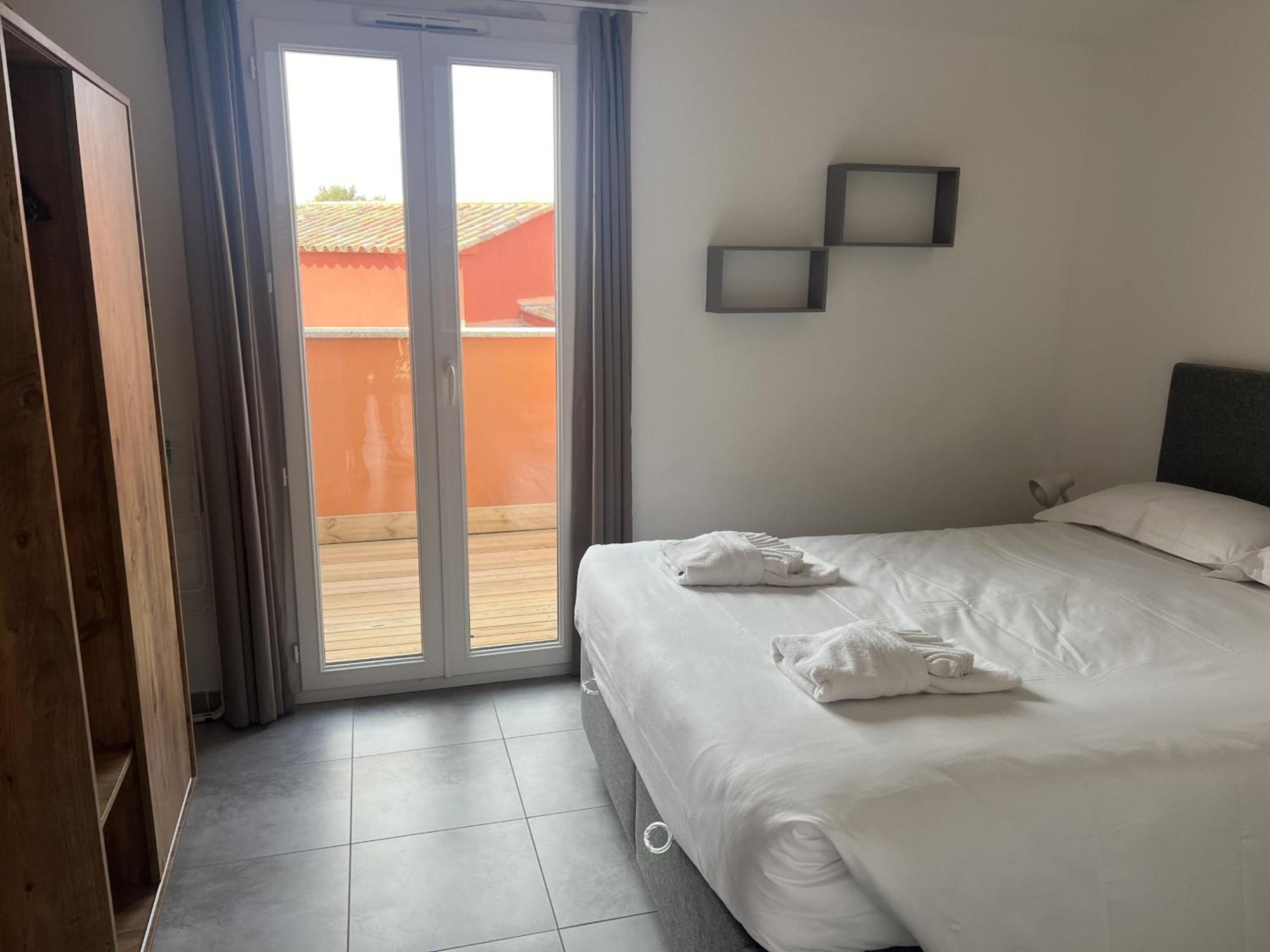 Residence Hoteliere Les Hameaux De Saint Cyprien Appartement 35 M2 1 Chambre Lecci Exterior foto